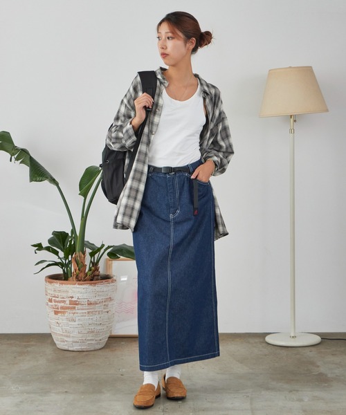 Gramicci（グラミチ）の「Gramicci/グラミチ SUTTER DENIM SKIRT デニムスカート スリット（デニムスカート・レディース・インディゴブルー/ブルー・M/L/S）」の10枚目の写真