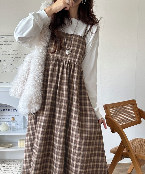 classicalelf(クラシカルエルフ)の「秋先取りのおでかけにちょうどいい♪チェック柄ダブルストラップバックリボンキャミワンピ(ロング丈)(ワンピース・レディース・ブラック系2/ブラウン系その他/グレー系その他・LARGE/MEDIUM/SMALL/X-LARGE)」の13枚目の写真
