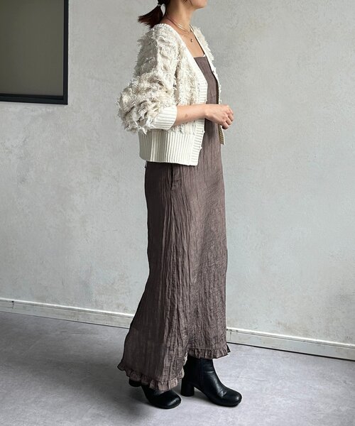 Thevon（ゼボン）の「ワッシャーナローキャミワンピース（ワンピース・レディース・ブルー/ライトベージュ/グレイッシュベージュ・FREE）」の9枚目の写真
