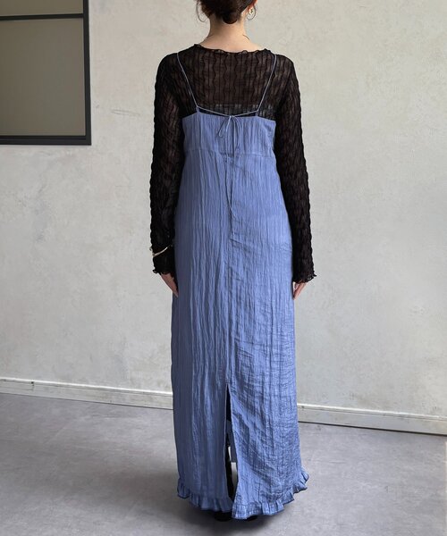 Thevon（ゼボン）の「ワッシャーナローキャミワンピース（ワンピース・レディース・ブルー/ライトベージュ/グレイッシュベージュ・FREE）」の18枚目の写真