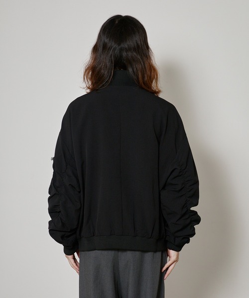 Theater code(シアターコード)の「MA-1 Style Short-Length Zip-Up Blouson/MA-1型 ショート丈ジップアップブルゾン 秋 秋服メンズ 2026年秋冬 冬服(ブルゾン・メンズ・ブラック/グレー・L/M)」の4枚目の写真