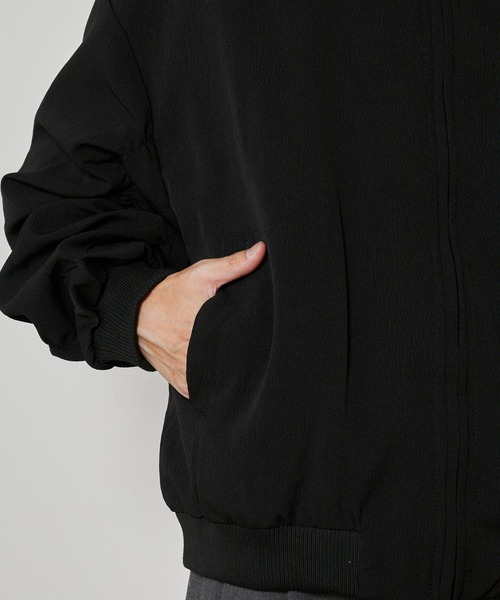 Theater code(シアターコード)の「MA-1 Style Short-Length Zip-Up Blouson/MA-1型 ショート丈ジップアップブルゾン 秋 秋服メンズ 2026年秋冬 冬服(ブルゾン・メンズ・ブラック/グレー・L/M)」の6枚目の写真