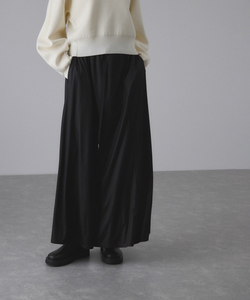 ADAM ET ROPE'（アダムエロペ）の「エンボスギャザースカート（スカート・レディース・ブラック/ブラウン系その他/キナリ・38/36）」の15枚目の写真