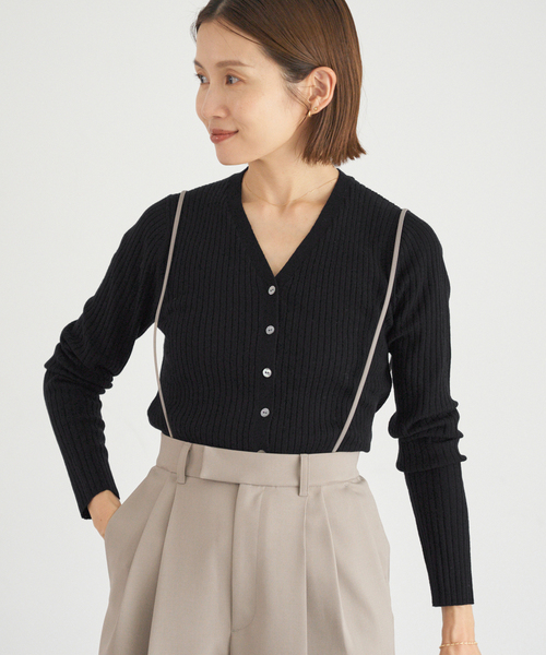 IENA（イエナ）の「《追加》イタリア ヤーン RIB Vネックカーディガン（カーディガン/ボレロ・レディース・ブルー系その他/ブラック/アイボリー/グレー・FREE）」の3枚目の写真