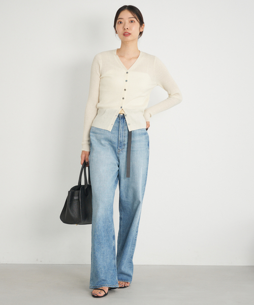 IENA（イエナ）の「《追加》イタリア ヤーン RIB Vネックカーディガン（カーディガン/ボレロ・レディース・ブルー系その他/ブラック/アイボリー/グレー・FREE）」の20枚目の写真