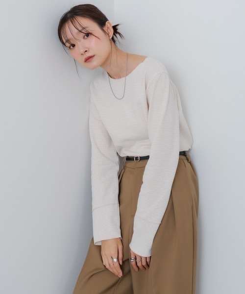 Bab（バブ）の「ポップコーンジャガード　メロープルオーバー（Tシャツ/カットソー・レディース・ブラック/ベージュ・M）」の3枚目の写真