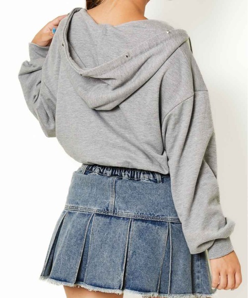 GORGE(ゴージ)の「《スタッズポイント×ジップアップ》レディース 長袖パーカー スウェット 春秋冬(パーカー・レディース・グレー/レッド/ブラック・F)」の11枚目の写真