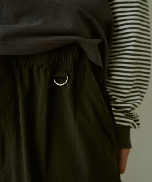 BROKEN BASE(ブロークンベース)の「Utility Nylon Pants(その他パンツ・メンズ・ライトグレー/ブラック・MEDIUM/LARGE)」の11枚目の写真
