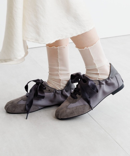 Supreme ゴロミ セール】【HIMIKO】【ZOZOTOWN限定】バレエコアデザインスニーカー