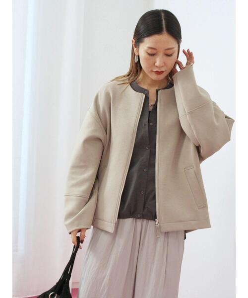 Samansa Mos2 blue（サマンサモスモスブルー）の「ダンボールクルーネックジャケット（ノーカラージャケット・レディース・ライトベージュ/チャコールグレー/ブラウン・F）」の15枚目の写真