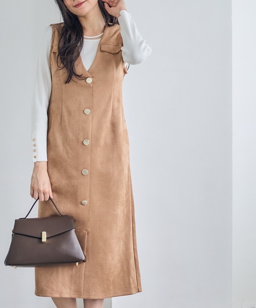 12Twelve Agenda（トゥエルブ　アジェンダ）の「フェイクスエード前釦ナロージャンスカ（ジャンパースカート・レディース・チャコールグレー/グレイッシュベージュ/キャメル・M）」の3枚目の写真