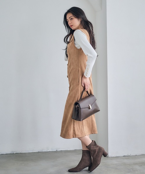 12Twelve Agenda（トゥエルブ　アジェンダ）の「フェイクスエード前釦ナロージャンスカ（ジャンパースカート・レディース・チャコールグレー/グレイッシュベージュ/キャメル・M）」の7枚目の写真