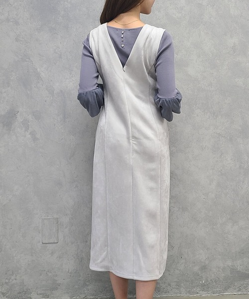 12Twelve Agenda（トゥエルブ　アジェンダ）の「フェイクスエード前釦ナロージャンスカ（ジャンパースカート・レディース・チャコールグレー/グレイッシュベージュ/キャメル・M）」の15枚目の写真