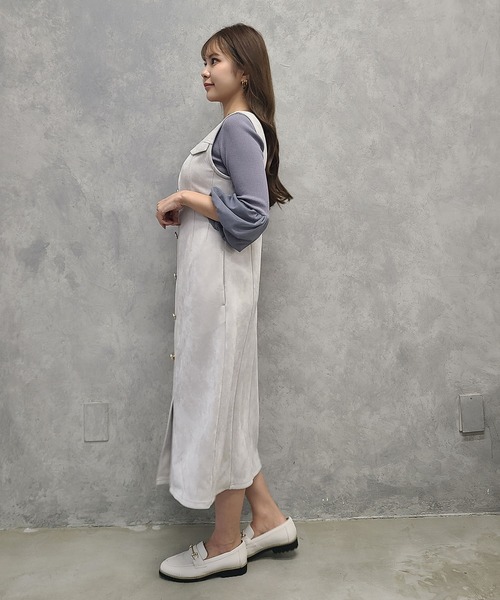 12Twelve Agenda（トゥエルブ　アジェンダ）の「フェイクスエード前釦ナロージャンスカ（ジャンパースカート・レディース・チャコールグレー/グレイッシュベージュ/キャメル・M）」の19枚目の写真