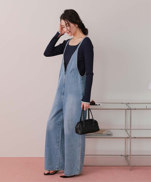 titivate(ティティベイト)の「フロントファスナーデザインデニムキャミソールサロペット(サロペット/オーバーオール・レディース・ベージュ/ブルー/ライトブルー・SP/L/M/S)」の3枚目の写真