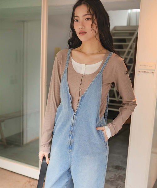 titivate(ティティベイト)の「フロントファスナーデザインデニムキャミソールサロペット(サロペット/オーバーオール・レディース・ベージュ/ブルー/ライトブルー・SP/L/M/S)」の10枚目の写真