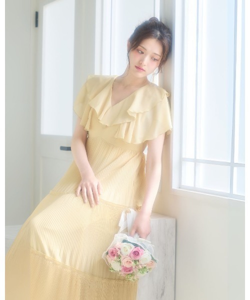 LANTINAM（ランティナム）の「Frill Pleated Tiered Dress（ワンピース・レディース・イエロー/ブルー・MEDIUM/SMALL）」の8枚目の写真