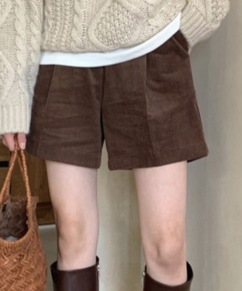 FREE STYLISTS(フリー スタイリスト)の「YUGA_YGMC Corduroy wide short pants(その他パンツ・レディース・ブラウン/ブラック・L/M)」の2枚目の写真