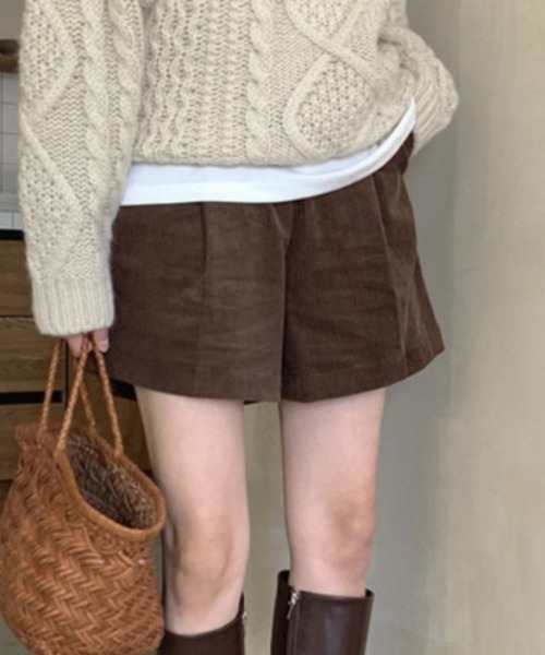 FREE STYLISTS(フリー スタイリスト)の「YUGA_YGMC Corduroy wide short pants(その他パンツ・レディース・ブラウン/ブラック・L/M)」の5枚目の写真