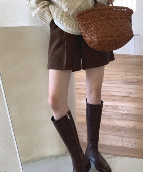 FREE STYLISTS(フリー スタイリスト)の「YUGA_YGMC Corduroy wide short pants(その他パンツ・レディース・ブラウン/ブラック・L/M)」の11枚目の写真
