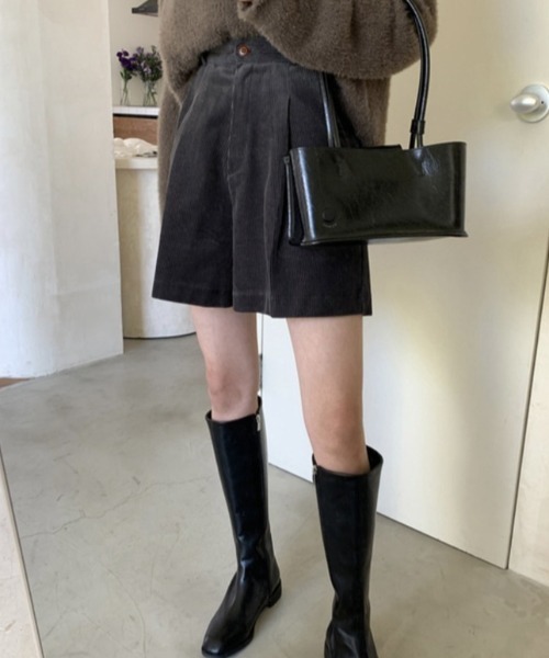 FREE STYLISTS(フリー スタイリスト)の「YUGA_YGMC Corduroy wide short pants(その他パンツ・レディース・ブラウン/ブラック・L/M)」の18枚目の写真