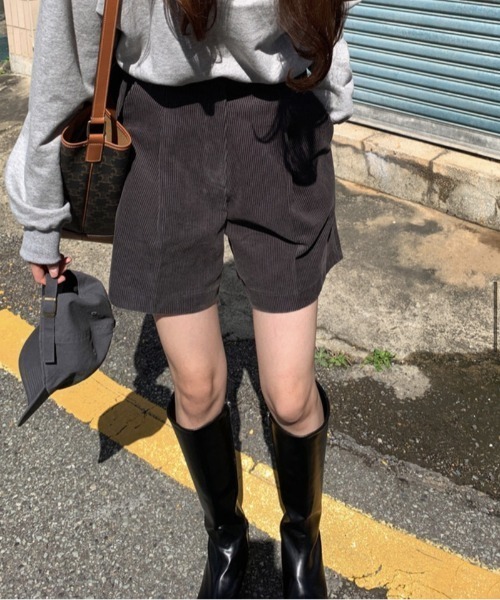 FREE STYLISTS(フリー スタイリスト)の「YUGA_YGMC Corduroy wide short pants(その他パンツ・レディース・ブラウン/ブラック・L/M)」の20枚目の写真