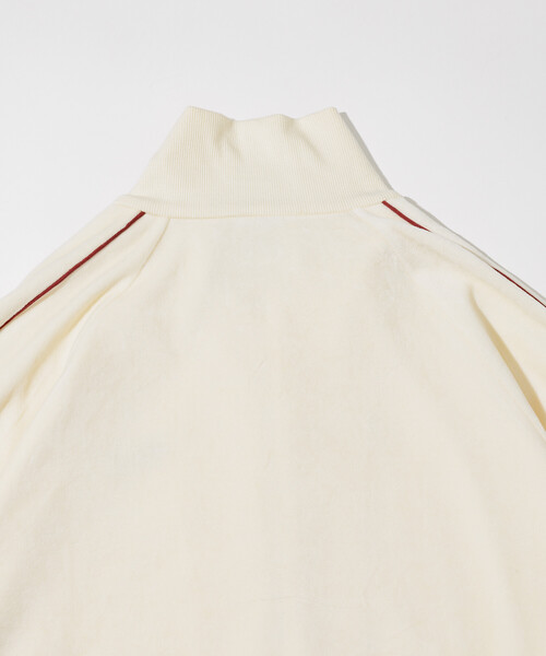 PUMA（プーマ）の「PUMA/プーマ 別注 Velour Track Jacket（ブルゾン・メンズ・オフホワイト/ワインレッド・X-LARGE/MEDIUM/LARGE）」の3枚目の写真