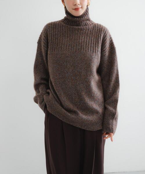 URBAN RESEARCH（アーバンリサーチ）の「new basic　CASHMERE SILK MOULINE TURTLE-NECK KNIT（ニット/セーター・レディース・ブラウン系その他/グレー系その他・FREE）」の7枚目の写真