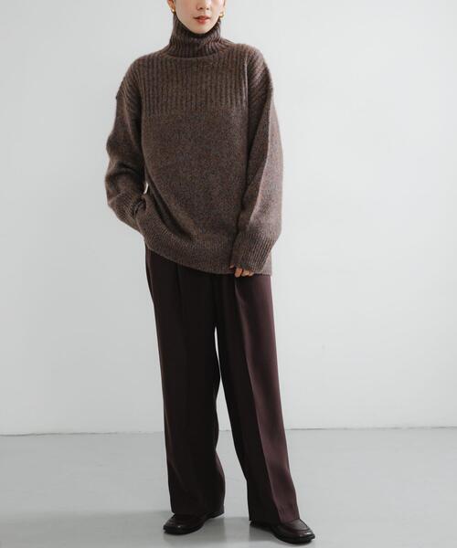 URBAN RESEARCH（アーバンリサーチ）の「new basic　CASHMERE SILK MOULINE TURTLE-NECK KNIT（ニット/セーター・レディース・ブラウン系その他/グレー系その他・FREE）」の9枚目の写真