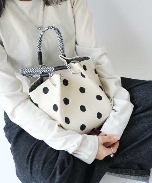 Jelly moo(ジェリームー)の「【 Jelly moo / ジェリームー 】 ニッチデザイン ニット ロープ ハンドバッグ(ハンドバッグ・レディース・B/C/D/E/A/F/G/H・FREE)」の12枚目の写真