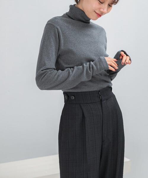 URBAN RESEARCH ROSSO WOMEN（アーバンリサーチ　ロッソ）の「GICIPI　ANANAS（Tシャツ/カットソー・レディース・ホワイト/グレー・1）」の2枚目の写真