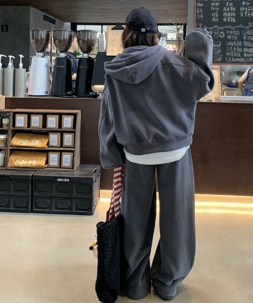 フード付きジップ付きジャケットワイドパンツセットアップ