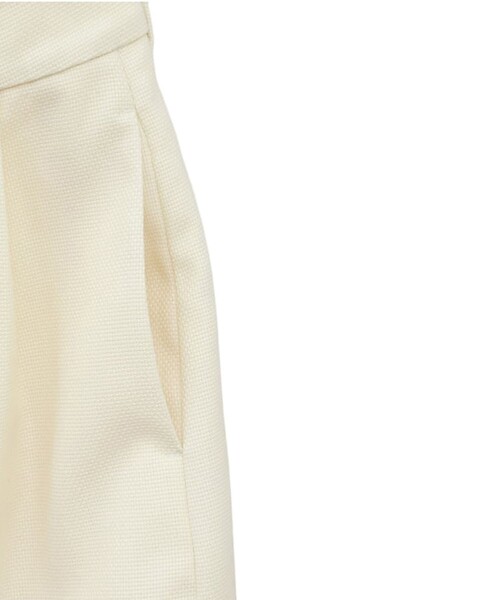 CLANE(クラネ)の「【CLANE/クラネ】FRONT SLIT TUCK SKIRT/フロントスリットタックスカート(スカート・レディース・ブラック/アイボリー・1/2)」の6枚目の写真