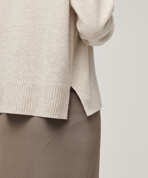 MUSINSA STANDARD WOMAN（ムシンサスタンダードウーマン）の「レディースラムウールリラックスタートルネックニット[オートミール]（ニット/セーター・レディース・その他・X-SMALL/LARGE）」の18枚目の写真
