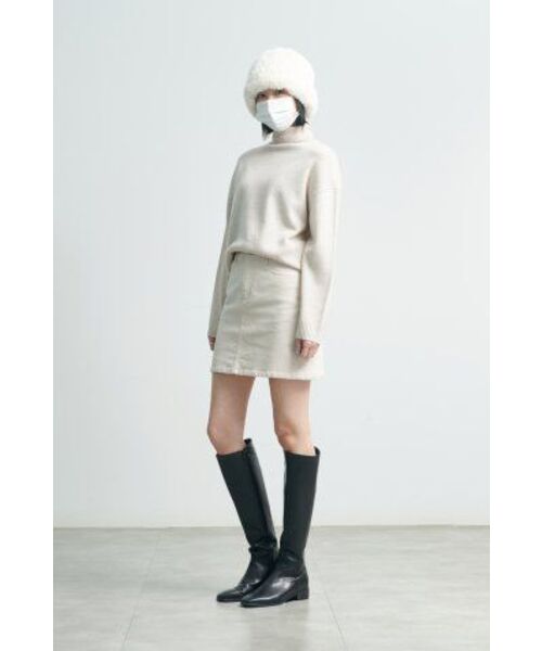 MUSINSA STANDARD WOMAN（ムシンサスタンダードウーマン）の「レディースラムウールリラックスタートルネックニット[オートミール]（ニット/セーター・レディース・その他・X-SMALL/LARGE）」の13枚目の写真