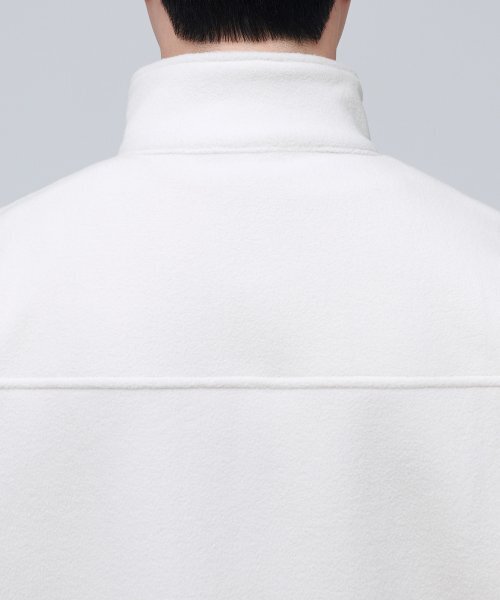 MUSINSA STANDARD（ムシンサスタンダード）の「特大のフリースハイネックジャケット[アイボリー]（その他アウター・メンズ・その他・LARGE/X-LARGE/XX-LARGE/MEDIUM）」の6枚目の写真