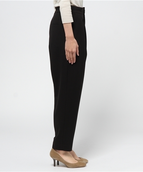 Noble(ノーブル)の「ウラキモウ ワンタック テーパードパンツ◆(その他パンツ・レディース・ホワイト/ブラック・34/38/36/40)」の12枚目の写真