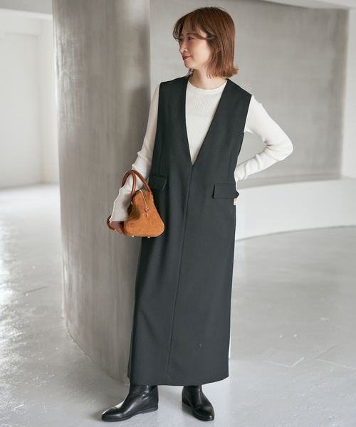 Spick & Span（スピックアンドスパン）の「《WEB限定 / 追加》ダブルクロスVネックワンピース（ワンピース・レディース・ブラック/その他6・36/38）」の3枚目の写真