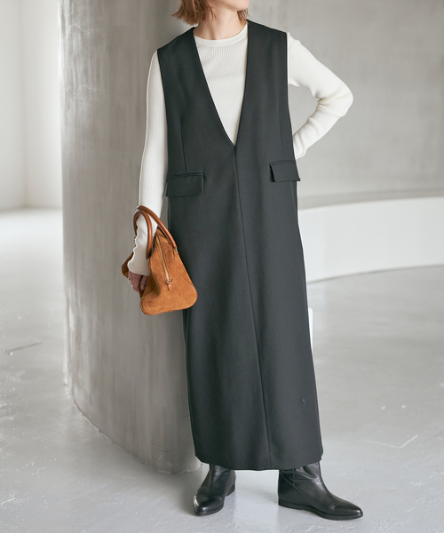 Spick & Span（スピックアンドスパン）の「《WEB限定 / 追加》ダブルクロスVネックワンピース（ワンピース・レディース・ブラック/その他6・36/38）」の6枚目の写真