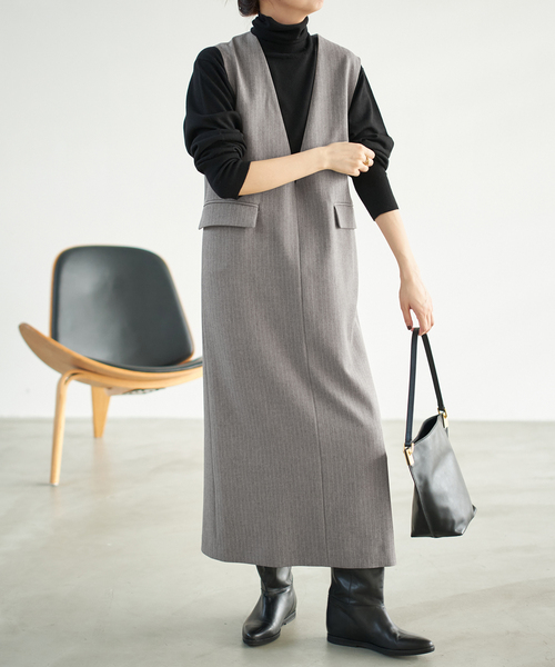 Spick & Span（スピックアンドスパン）の「《WEB限定 / 追加》ダブルクロスVネックワンピース（ワンピース・レディース・ブラック/その他6・36/38）」の13枚目の写真