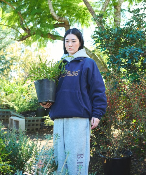 BROKEN BASE(ブロークンベース)の「B.Base Framed Stitch Half-Zip Fleece / B.Baseフレームドステッチハーフジップフリース(その他アウター・メンズ・ネイビー/レッド/チャコールグレー・LARGE/MEDIUM)」の21枚目の写真