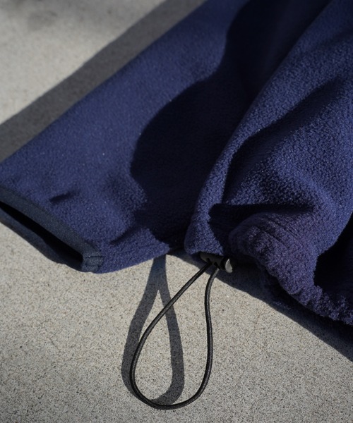 BROKEN BASE(ブロークンベース)の「B.Base Framed Stitch Half-Zip Fleece / B.Baseフレームドステッチハーフジップフリース(その他アウター・メンズ・ネイビー/レッド/チャコールグレー・LARGE/MEDIUM)」の6枚目の写真