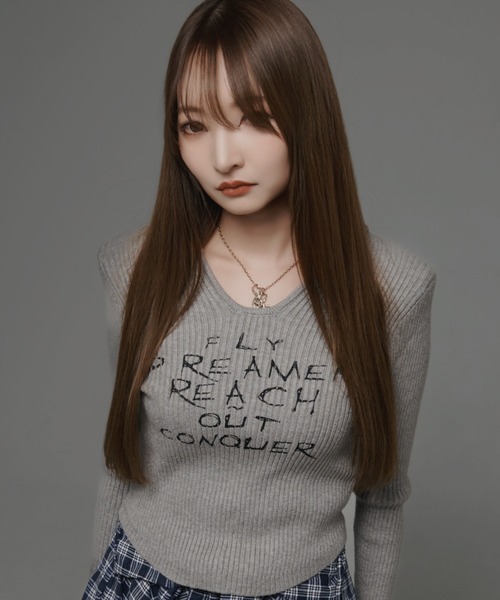 .KOM(ドットコム)の「『.KOM/ドットケーオーエム』フードロングスリーブ【GC】(Tシャツ/カットソー・レディース・ベージュ/ブラック/ライトグレー・FREE)」の1枚目の写真