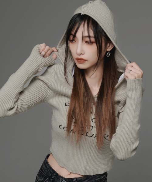 .KOM(ドットコム)の「『.KOM/ドットケーオーエム』フードロングスリーブ【GC】(Tシャツ/カットソー・レディース・ベージュ/ブラック/ライトグレー・FREE)」の12枚目の写真
