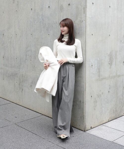 cle blatt(クレブラット)の「ウールライクサイドボタンワイドパンツ(スラックス・レディース・グレー/ブラウン・SMALL/MEDIUM)」の2枚目の写真