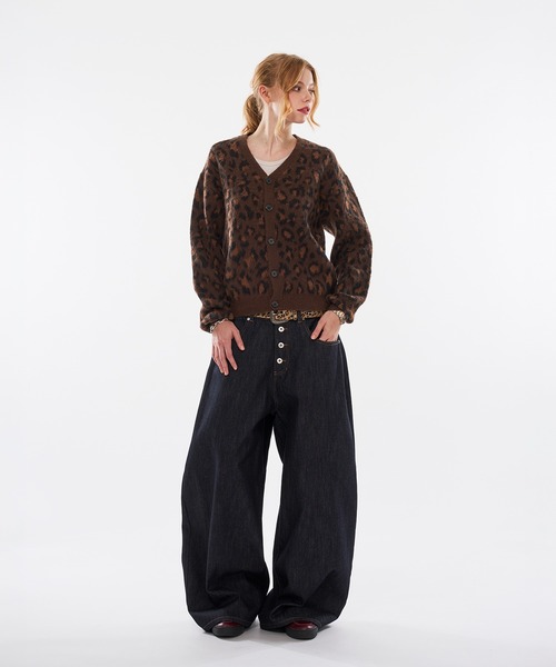 WISH FOR EVER(ウィッシュフォーエバー)の「【 3color / 3size 】LEOPARD JACQUARD CARDIGAN(カーディガン/ボレロ・メンズ・ブラウン系/マスタード/ブルー系・LARGE/MEDIUM/SMALL)」の5枚目の写真