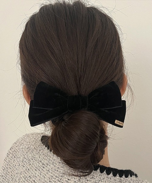 Vini(ヴィニ)の「リボン ベロア シュシュ(シュシュ・レディース・ブラック・FREE)」の6枚目の写真