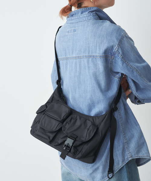 Spick & Span(スピックアンドスパン)の「BAICYCLON/バイシクロン 別注MULTI POCKET クロスボディー*(ショルダーバッグ・レディース・ブラック・FREE)」の1枚目の写真