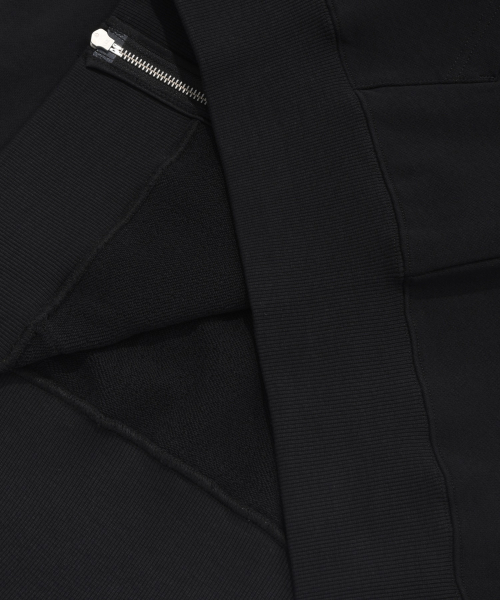 COVERNAT（カバーナット）の「CVNT オーバーサイズ フードパーカー ジップアップ ブラック（パーカー・レディース・その他・LARGE/MEDIUM）」の11枚目の写真