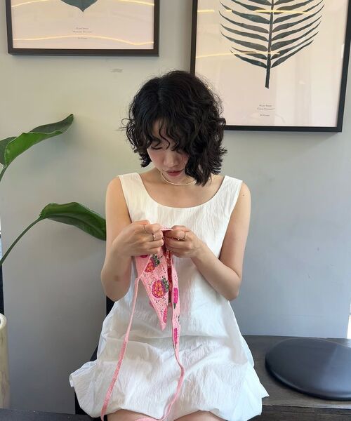 MARROT(マロット)の「バルーンドレスミニ_ホワイト(ワンピース・レディース・ホワイト・SMALL/MEDIUM)」の3枚目の写真